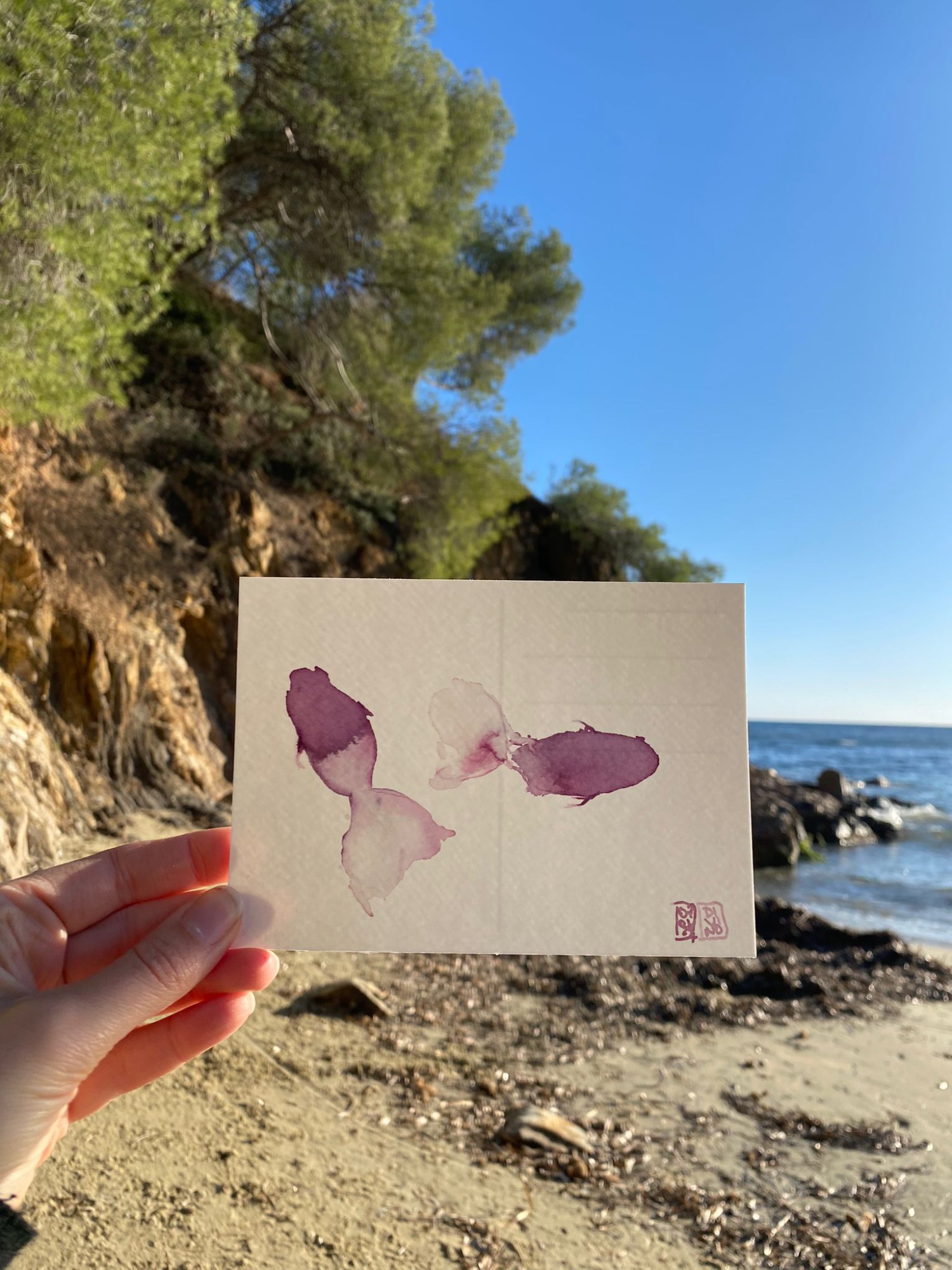 Poissons à la plage - Aquarelle au vin — aquarelle au vin rouge — Art DiVino, La Londe-les-Maures